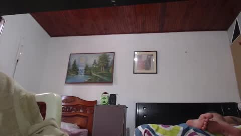 Snapshot of jhon_tommy chatting on February 4, 3:36 pm jhon tommy online show from February 4, 3:36 pm