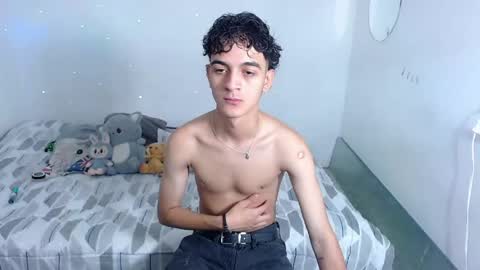jhonay__cute online show from April 28, 9:31 pm