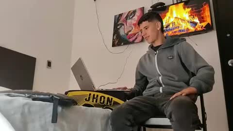 Snapshot of jhongrey2 chatting on February 2, 4:00 pm jhon online show from February 2, 4:00 pm