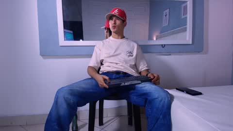 Jhon online show from December 8, 2:18 am