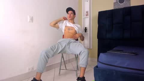 Jhon online show from January 28, 2:32 am