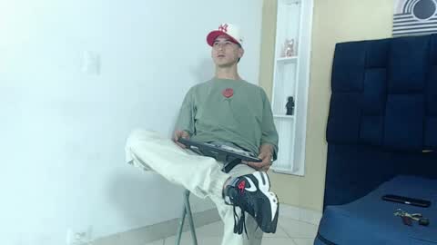 Jhon online show from February 23, 7:49 pm