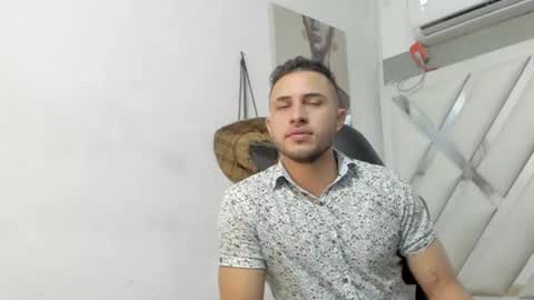 jhonny online show from January 19, 3:50 am