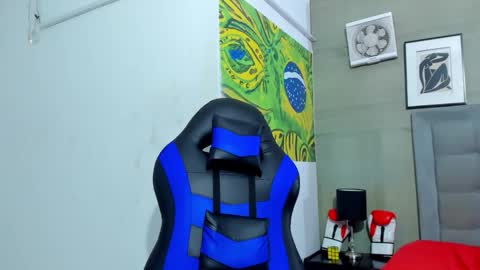 jhonny online show from November 16, 4:07 am