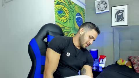 jhonny online show from November 29, 4:04 am