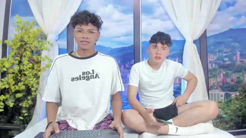 jhonnyklaise online show from September 16, 5:08 am