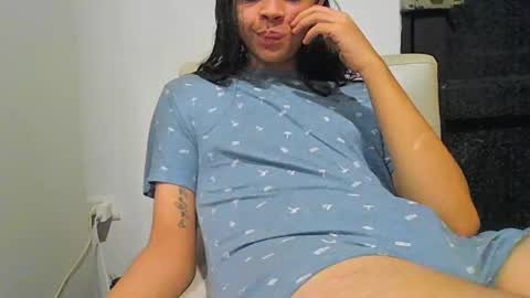 Snapshot of jhony_fucker chatting on March 10, 10:37 am jhony_fucker online show from March 10, 10:37 am