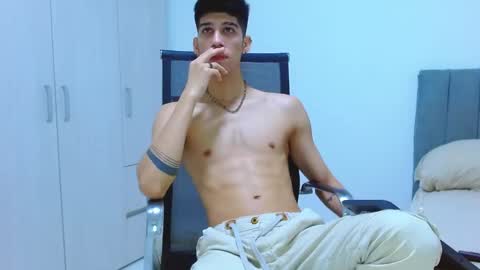 jhony_sex3 online show from October 22, 7:30 am