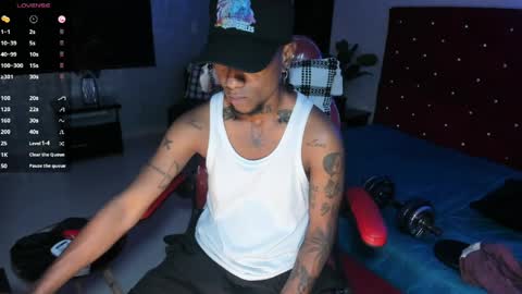 jhonymiller online show from May 11, 9:45 pm