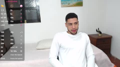 Snapshot of jhors__collens chatting on February 18, 4:48 am Jhors online show from February 18, 4:48 am