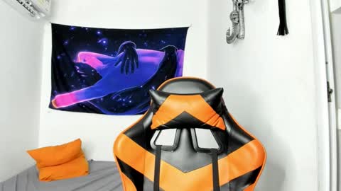 Snapshot of jhosep_hamilton chatting on October 11, 7:01 pm jhosep_hamilton online show from October 11, 7:01 pm