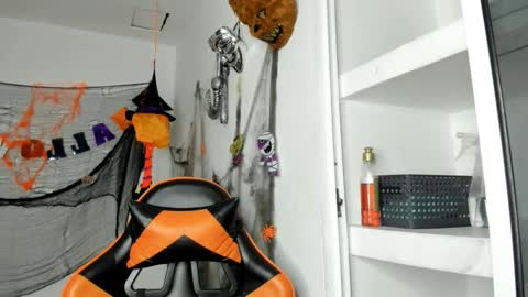 Snapshot of jhosep_hamilton chatting on October 20, 12:05 pm jhosep_hamilton online show from October 20, 12:05 pm