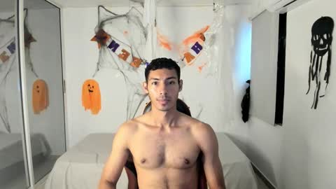 Snapshot of jhosep_hamilton chatting on October 29, 7:04 pm jhosep_hamilton online show from October 29, 7:04 pm