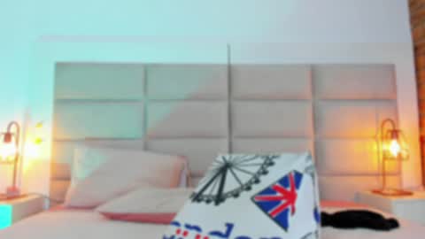 Snapshot of jhosua_hunt chatting on December 3, 6:04 am Jhosua Hunt online show from December 3, 6:04 am