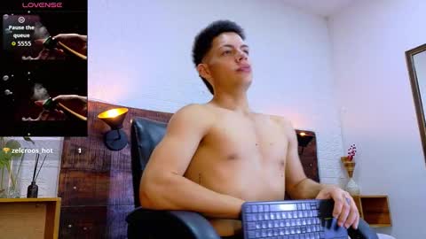 Snapshot of jhosuavega chatting on October 22, 7:46 pm jhosuavega online show from October 22, 7:46 pm