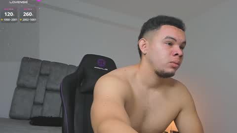 Jhonatan80  online show from November 17, 7:03 am