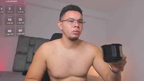 Jhonatan80  online show from January 12, 7:02 am