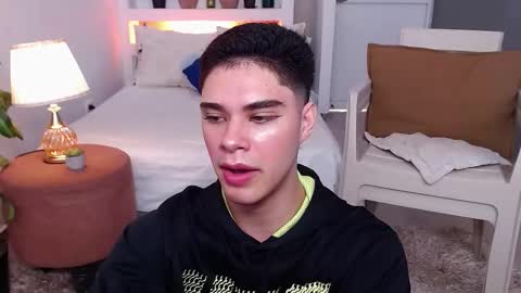 Jhuan Nhez online show from November 15, 1:51 pm