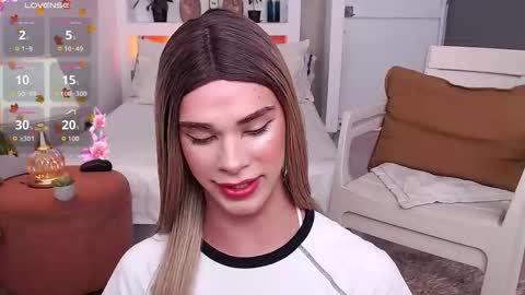 Jhuan Nhez online show from November 18, 6:34 pm