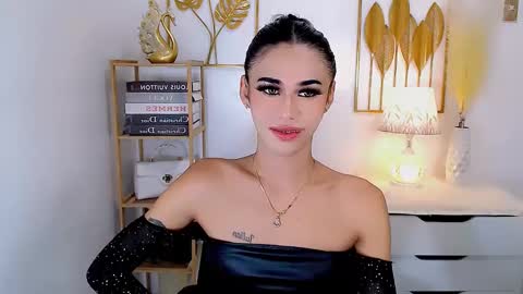 julie online show from December 7, 5:37 am