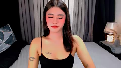 Snapshot of jhulianagrey chatting on December 4, 3:38 am julie online show from December 4, 3:38 am