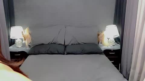 Snapshot of jhulianagrey chatting on February 16, 7:48 am julie online show from February 16, 7:48 am