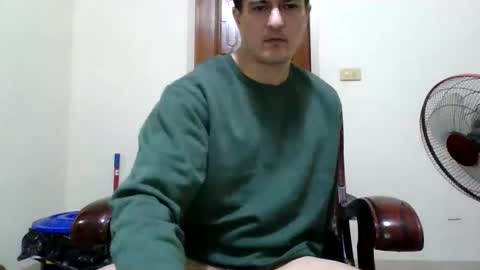 Snapshot of jhwozy chatting on December 14, 9:13 pm jhwozy online show from December 14, 9:13 pm