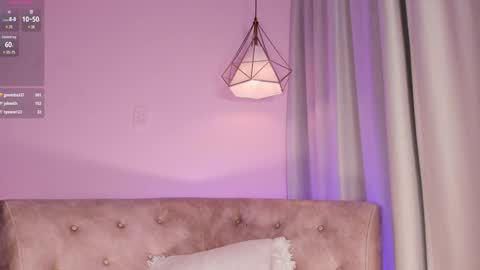 Jiggly online show from December 5, 6:43 am