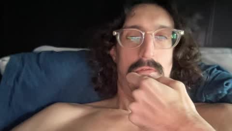 Jigz1986 online show from April 3, 8:12 am