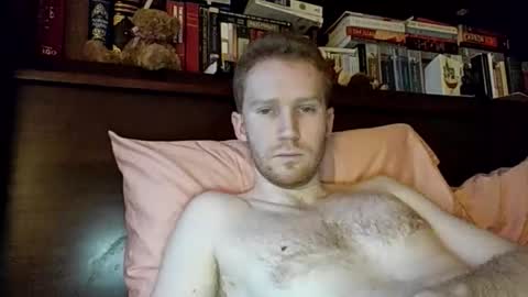 Snapshot of jim000x chatting on February 21, 10:44 pm Jim online show from February 21, 10:44 pm