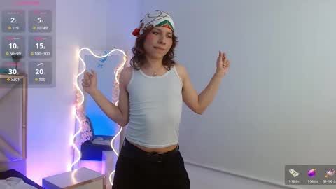 Hi Im Jim online show from October 15, 8:20 pm