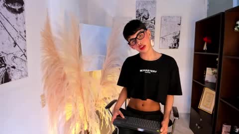 Snapshot of jim_twink chatting on October 24, 2:41 am Jim  online show from October 24, 2:41 am