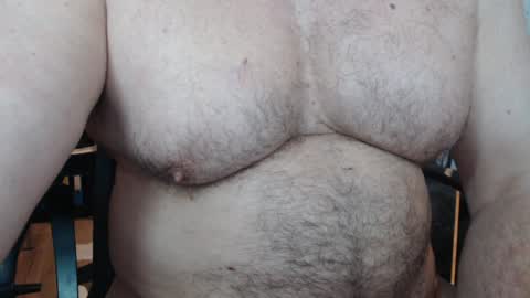 Snapshot of jimbeefbear chatting on January 18, 6:10 pm Jim online show from January 18, 6:10 pm