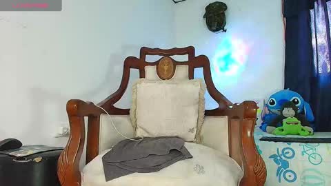 Jimm  Independent Model  online show from October 2, 12:23 pm