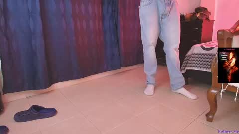Snapshot of jimm66_ chatting on May 2, 1:43 am Jimm Independent Model online show from May 2, 1:43 am