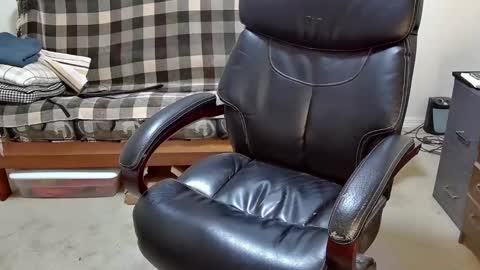 Snapshot of jimmy_d47 chatting on January 22, 5:49 pm jimmy_d47 online show from January 22, 5:49 pm