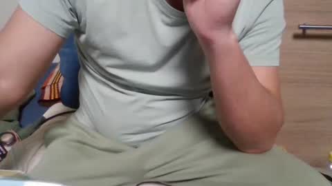 Snapshot of jimmy_dick86562 chatting on March 11, 1:05 am jimmy_dick86562 online show from March 11, 1:05 am