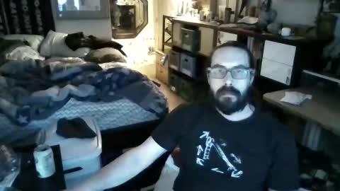 Snapshot of jimmystippp chatting on February 15, 4:42 am jimmystippp online show from February 15, 4:42 am