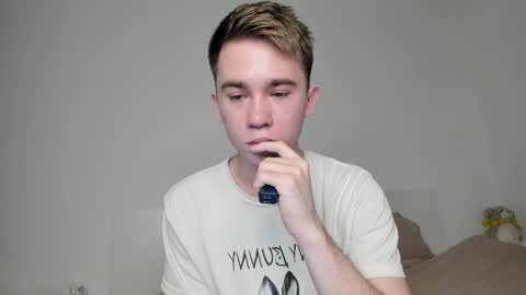 jimyti_bad_boy online show from March 4, 2:06 am