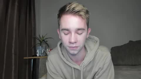 jimyti_bad_boy online show from October 3, 12:07 am