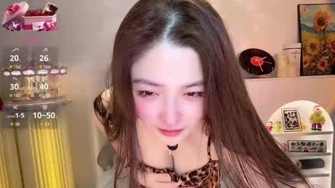 jingtian_8888 online show from December 16, 1:32 am