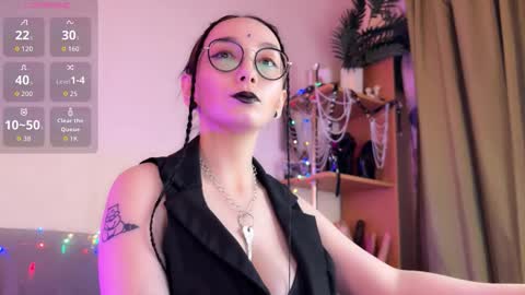 Snapshot of jinhee_noir chatting on December 13, 8:04 pm Jinhee Noir online show from December 13, 8:04 pm