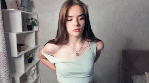 Jinny online show from December 8, 12:30 pm