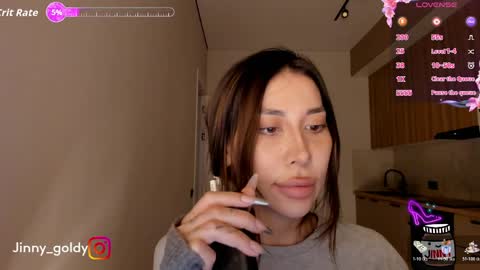 Snapshot of jinny_gold chatting on April 5, 8:39 pm MY NEW INSTA jinny goldy online show from April 5, 8:39 pm
