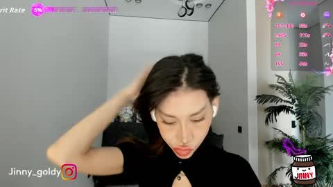 Snapshot of jinny_gold chatting on April 24, 4:37 am MY NEW INSTA jinny goldy online show from April 24, 4:37 am