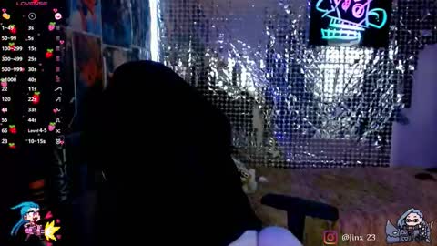  Jinx  online show from December 5, 2:09 am