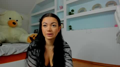Juliee online show from May 20, 3:56 am