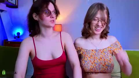 Hey Guys We are Julia ginger  Tina brunette online show from July 7, 5:17 pm