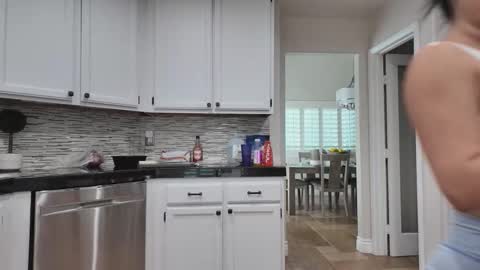 Snapshot of jiwon4u chatting on October 13, 11:16 pm Jiwon online show from October 13, 11:16 pm