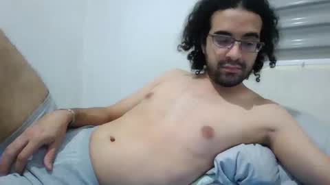 jizzafor online show from December 5, 5:38 am